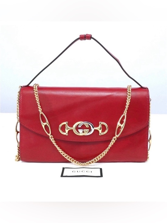Gucci Handbags - Gucci Zumi Red Shoulder Bag with Gold Chain 2 way Bag Preowned